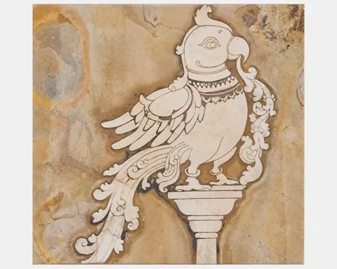 Ornamental Parrot Stone Relief — OS-SM-189, view 1