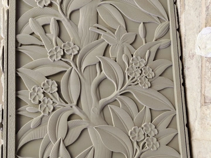 Flowering Vine Botanical Stone Relief — OS-SM-085 Carved Murals
